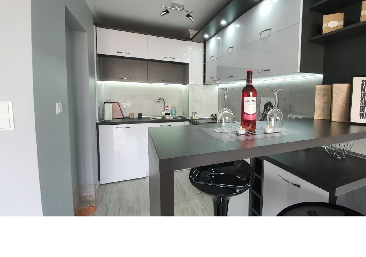 Apartmán K&K Stylish Elegance Burgas City Exteriér fotografie