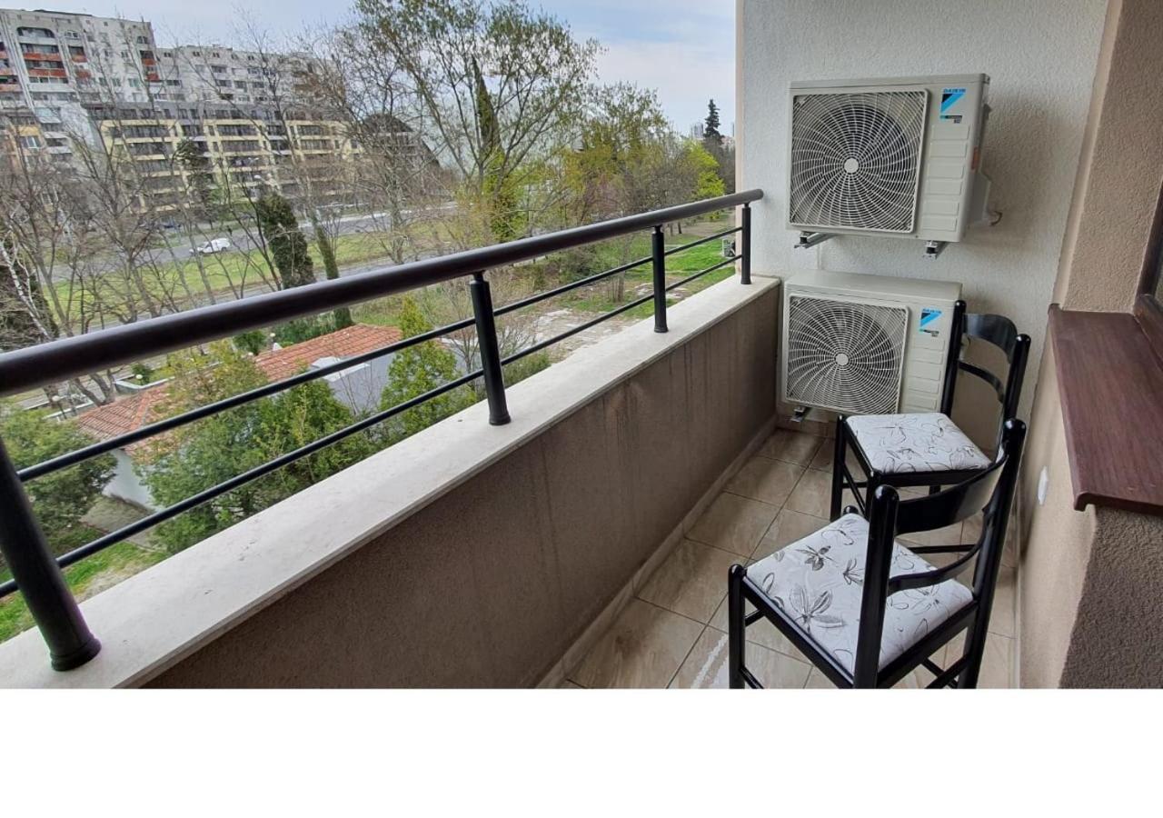 Apartmán K&K Stylish Elegance Burgas City Exteriér fotografie