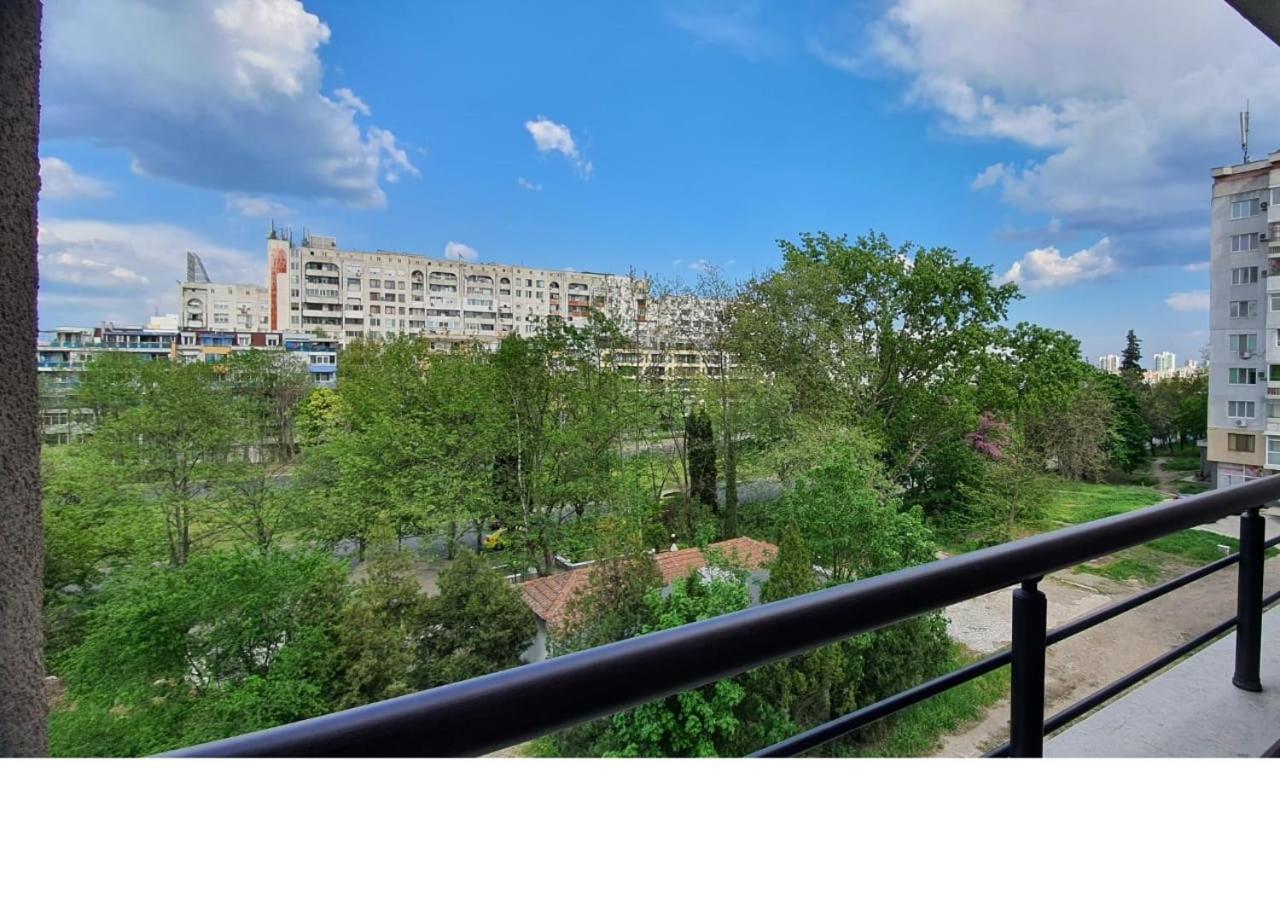 Apartmán K&K Stylish Elegance Burgas City Exteriér fotografie