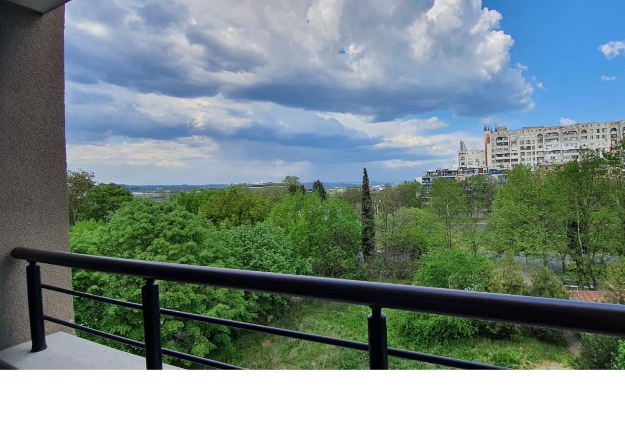 Apartmán K&K Stylish Elegance Burgas City Exteriér fotografie